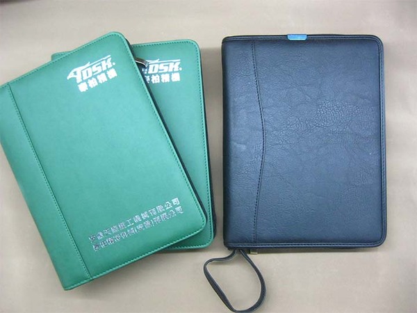 拉链包活页本定制 - 拼接封面手提式收纳本 透明卡片位商务笔记本
